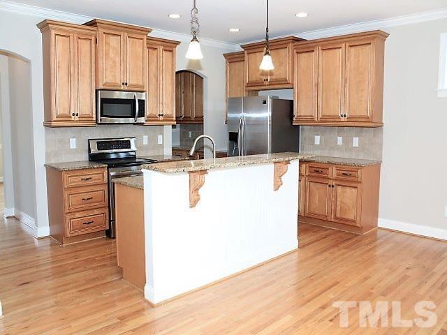 Building Photo - 1208 Old Bramble Ln