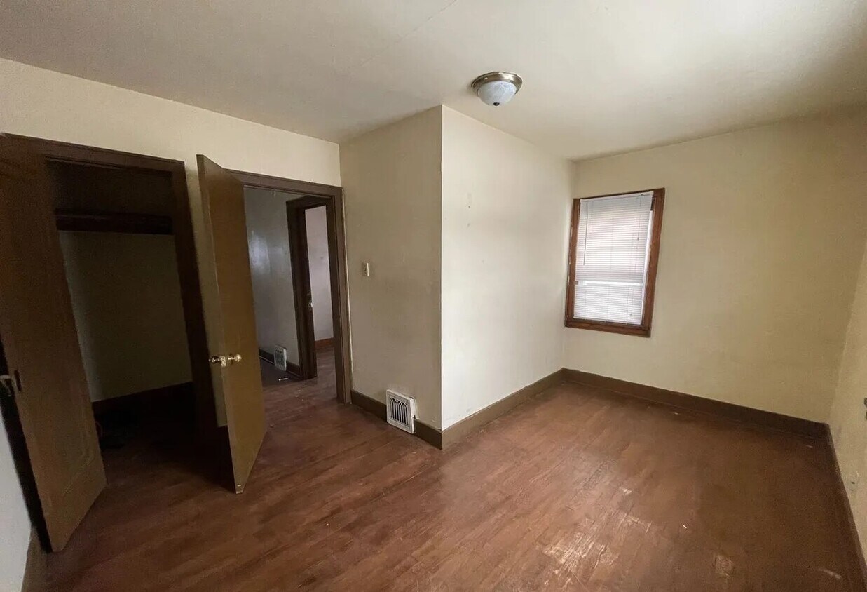 Foto del edificio - 342 N Ashland Ave