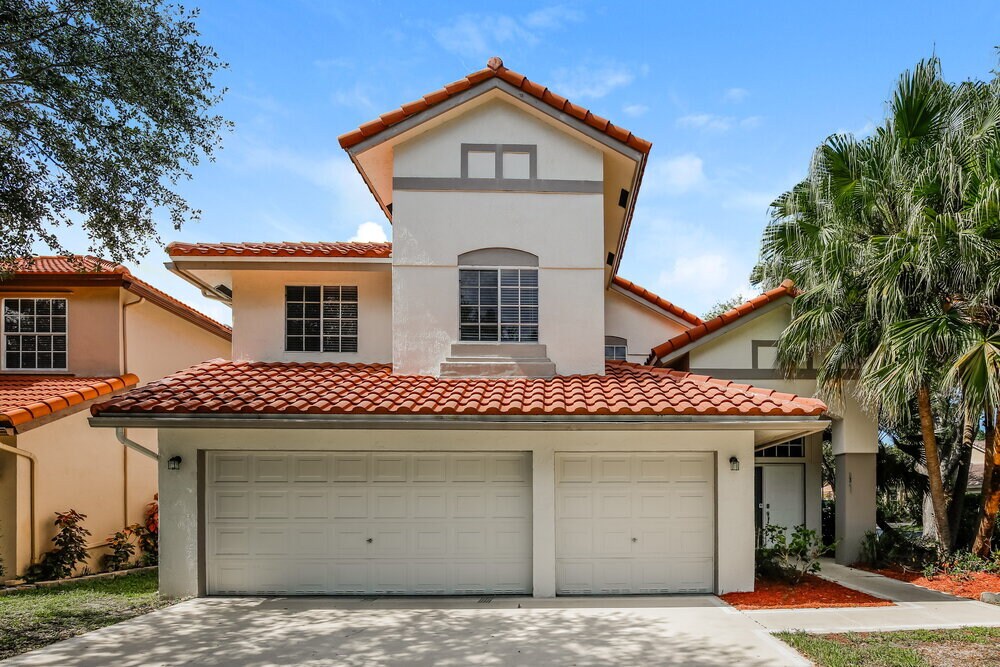 Foto principal - 8341 NW 57th Dr