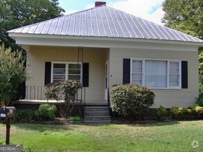 Building Photo - 175 Inglewood Ave