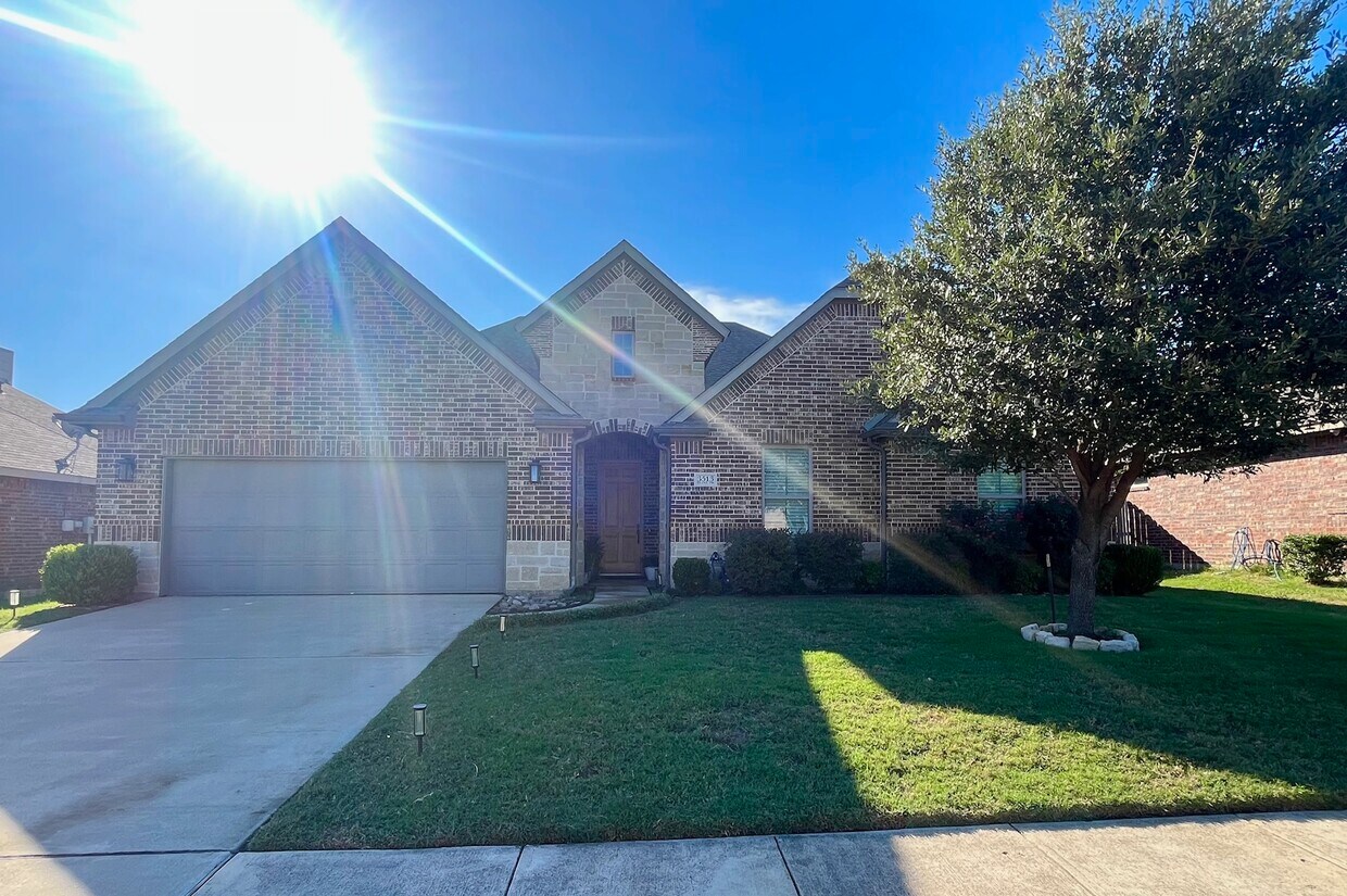 Foto principal - 3513 Diane Dr