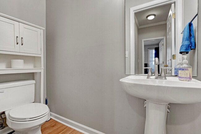 Foto del edificio - 801 Moratuck Dr