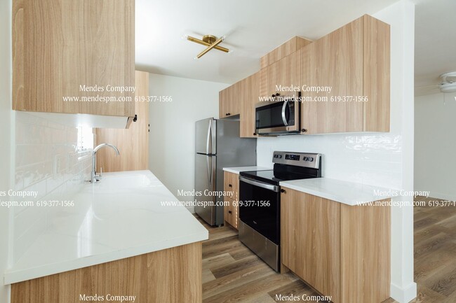 Foto del edificio - Remodeled 1 bd/ 1 bth Modern Apartment Hom...