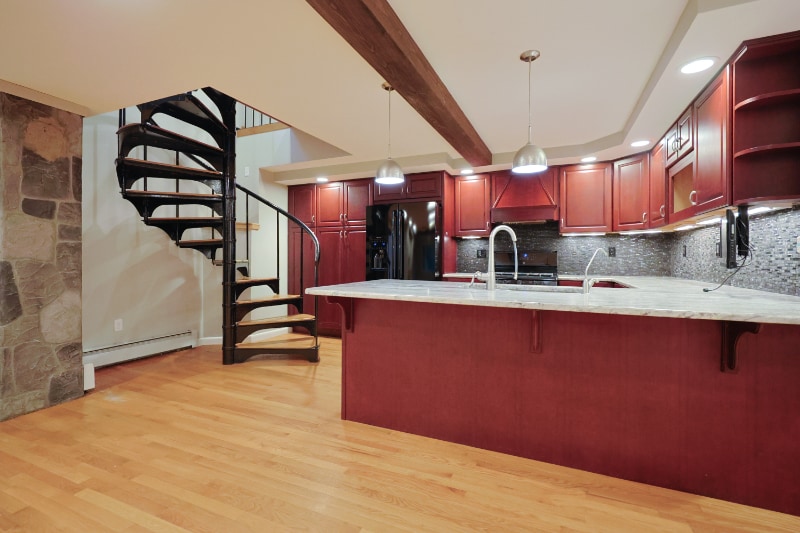 Primary Photo - 44 Crawford St