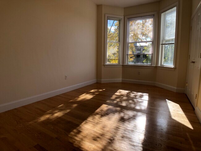 Building Photo - 9 Gardner Terrace