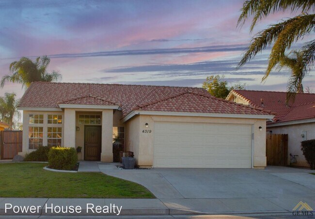 Foto del edificio - 4 br, 2 bath House - 4319 Stride Way
