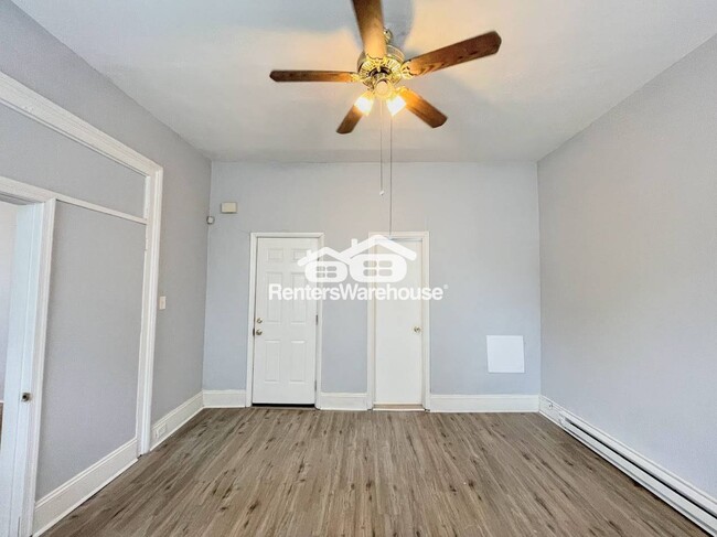 Foto del edificio - 1305 W 38th St
