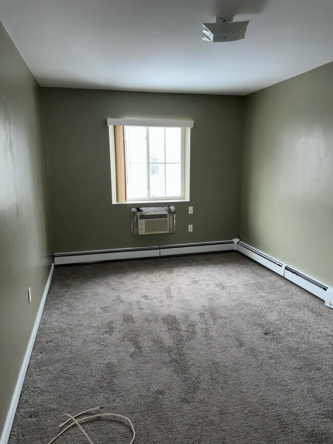 Building Photo - 1341 Park Pl
