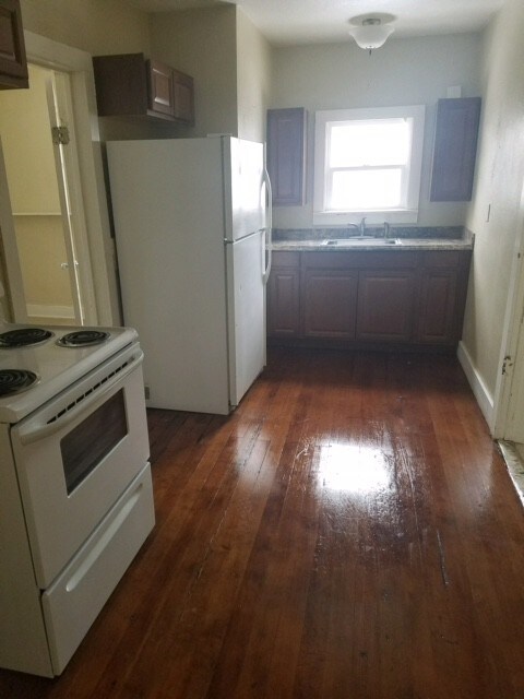 Foto del edificio - 1103 W 29th St