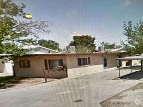 Building Photo - 1011 Catalina Ln