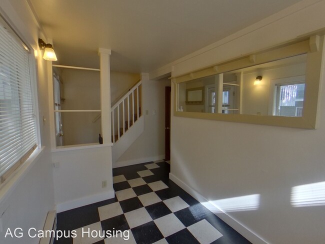 Foto del edificio - 2 br, 1 bath House - 1740 Hilyard Street