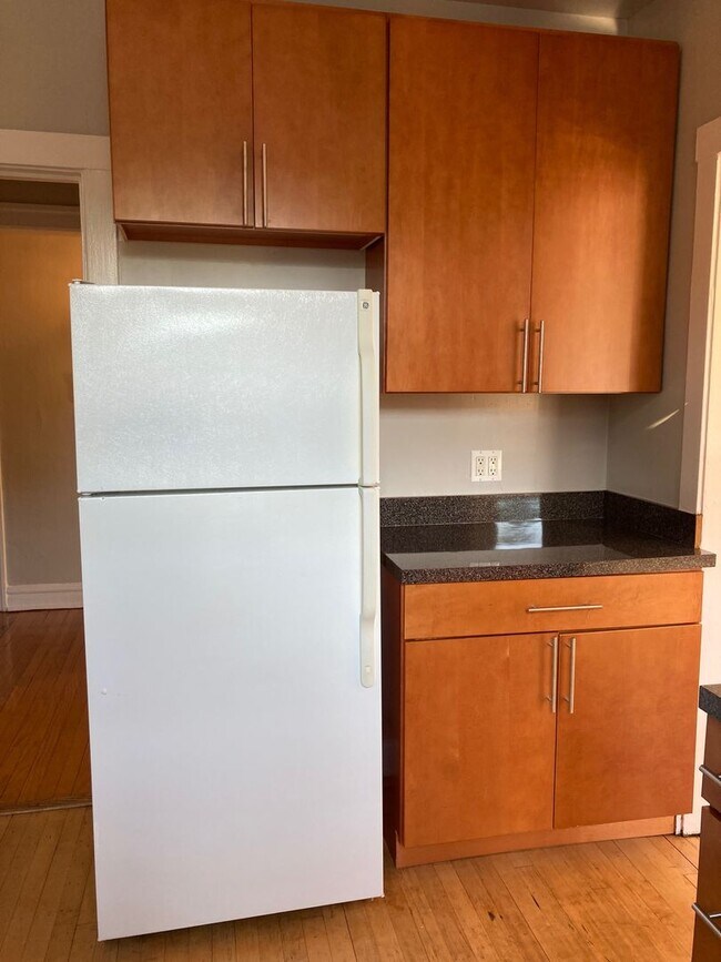 Foto del edificio - One Bedroom/One Bath in Historic Building ...