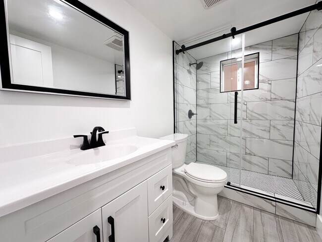 Foto del edificio - 514 1/2-3022 W 21st St