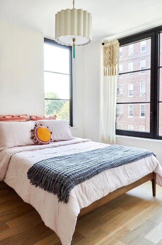 Foto del edificio - 1 bedroom in BROOKLYN NY 11230