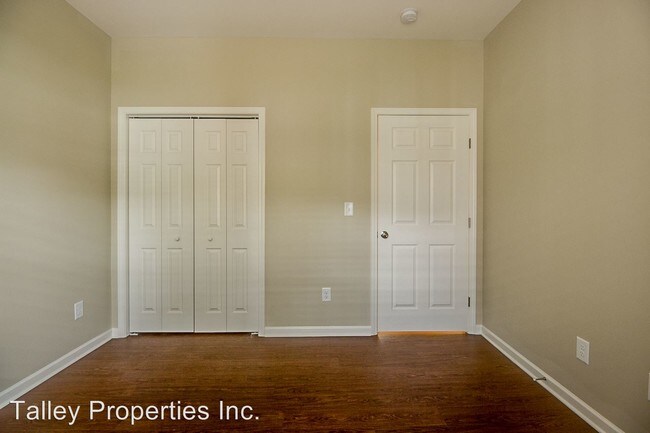 Building Photo - 7037 Somerset Springs Dr