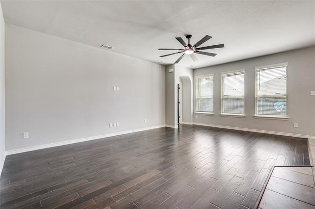 Foto del edificio - 3717 Harbour Mist Trail