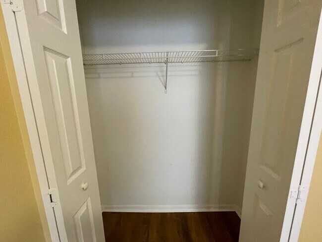 Foto del edificio - ANNUAL RENTAL - VANDERBILT PLACE AT CAMDEN COVE-3 BED/2 BATH