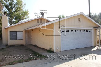 Building Photo - 33150 Esther St