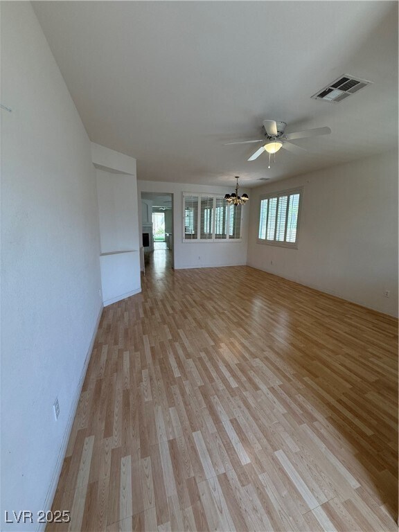 Building Photo - 10250 Torrey Valley Ct