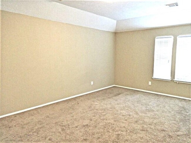 Foto del edificio - 16403 Lynn Crest Ct