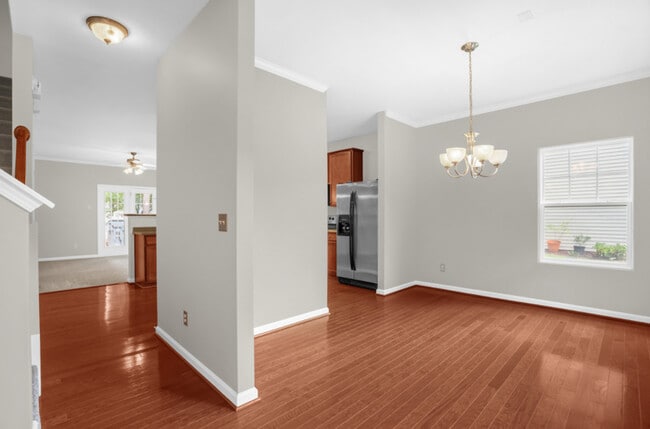 Building Photo - 202 Tallula Ln