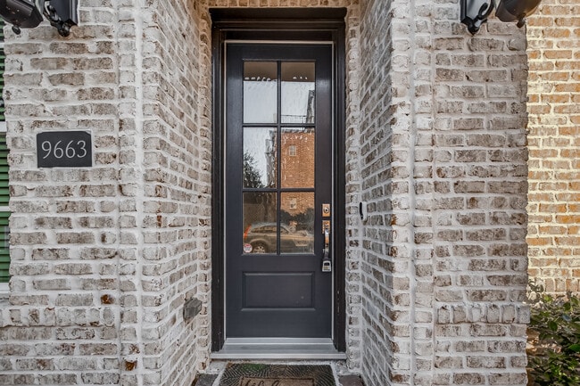 Foto del edificio - 9663 Kings Cross Station