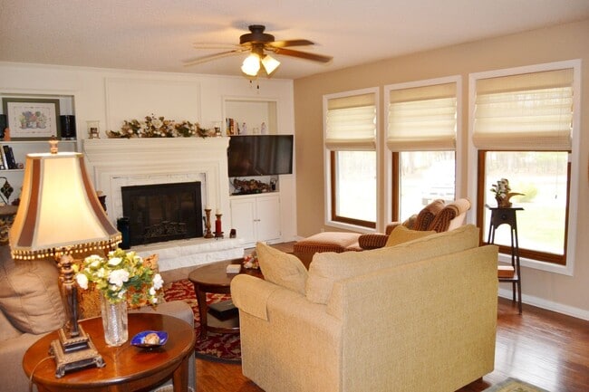 Building Photo - West Gate Area | Furnished | House