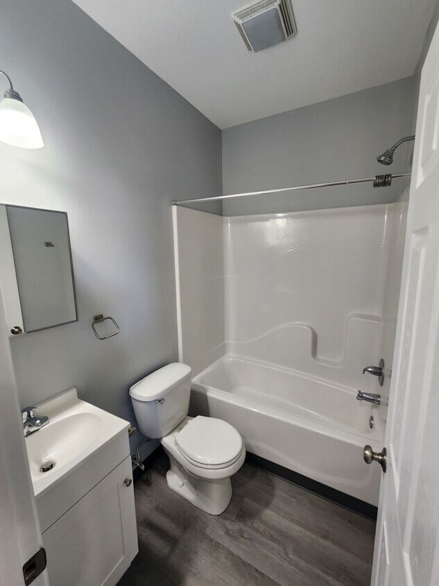 Foto del edificio - 1 bed 1 bathroom apartment