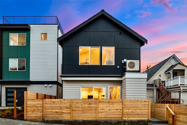 Building Photo - 2823 NW 57th St