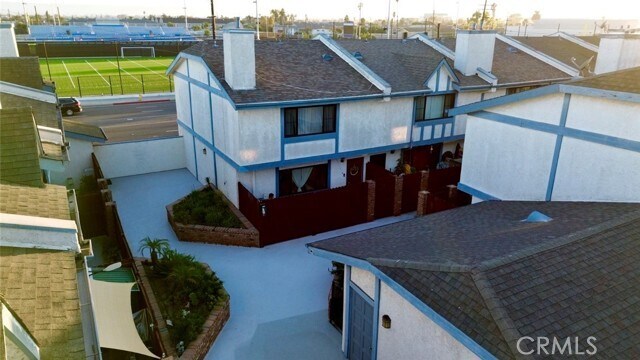 Foto principal - 4229 W Rosecrans Ave