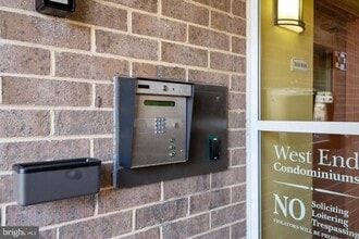 Building Photo - 75 S Reynolds St