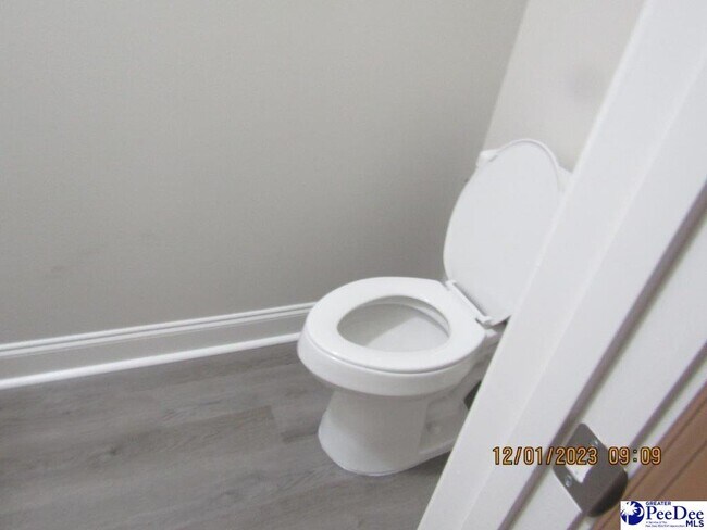 Building Photo - 2842a Jubilee Dr