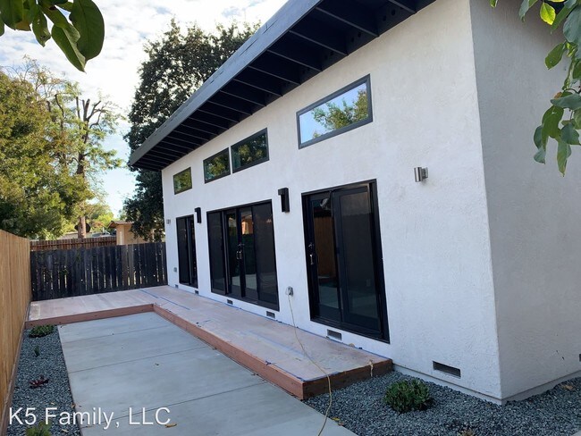 Foto del edificio - 2 br, 2 bath House - 1298 Orange Street