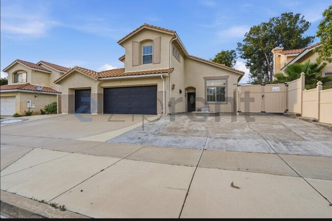 Building Photo - 33026 Terrace Dr