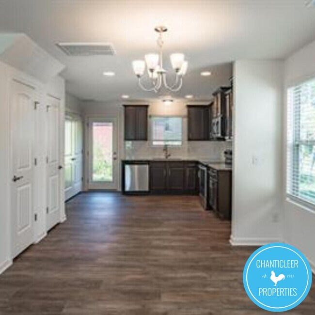 Foto del edificio - 533 Hobkirks Pl