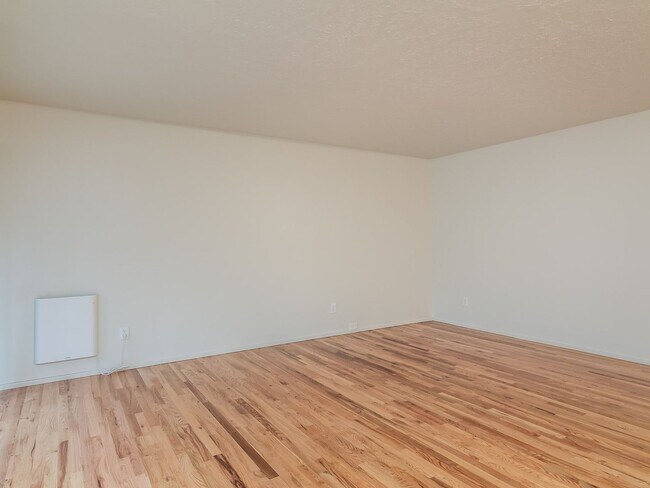Foto del edificio - AMAZING MT TABOR 2 BR w/ PATIO!