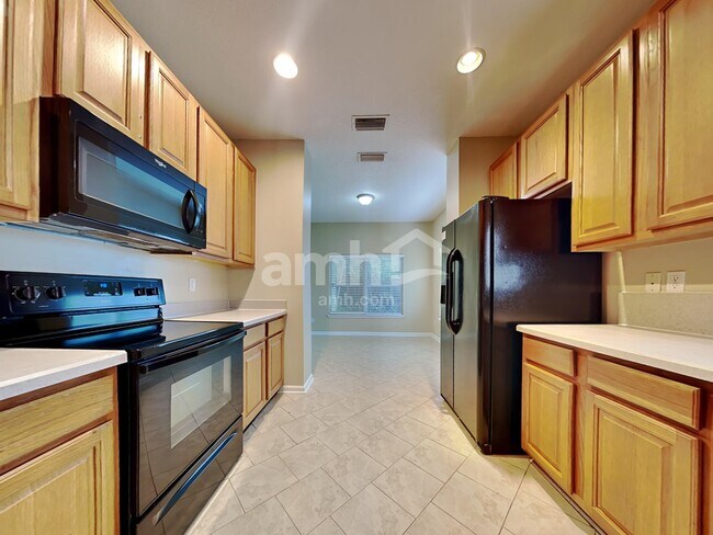 Foto del edificio - 96050 Waters Ct