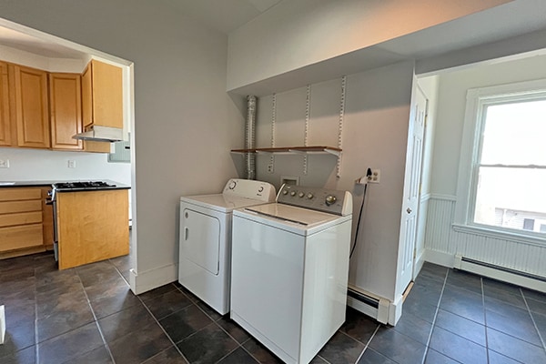 Building Photo - 4 Benson St