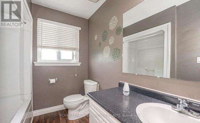 Building Photo - 4 Jane Crescent