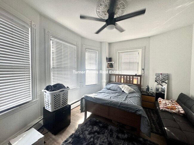 Foto del edificio - 1510 Tremont St