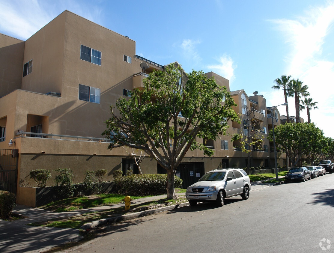 Primary Photo - Magnolia Villas South