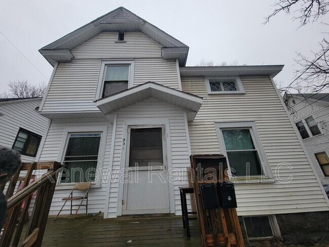 Foto del edificio - 716 E Stockbridge Ave
