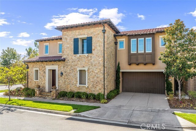 Foto del edificio - 77 English Saddle