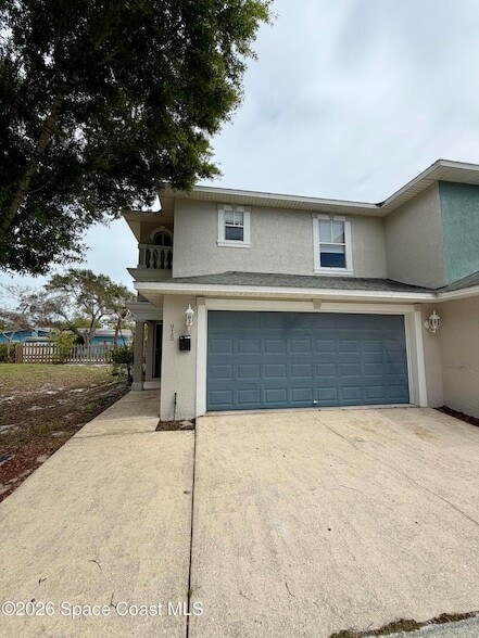 Building Photo - 915 Twisting Branch Ct