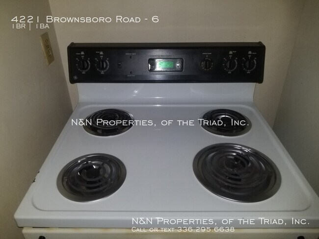 Foto del edificio - Winston Salem 1 Bedroom near North Point &...
