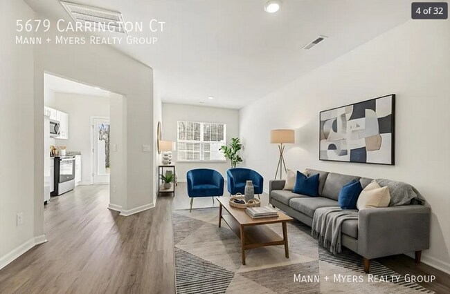 Foto del edificio - 5679 Carrington Ct