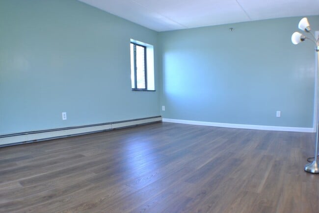Foto del edificio - 209 Riverview Ave