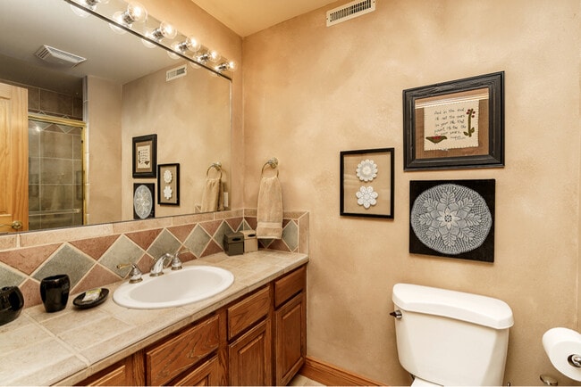 Building Photo - 3322 Stoney Ridge Rd