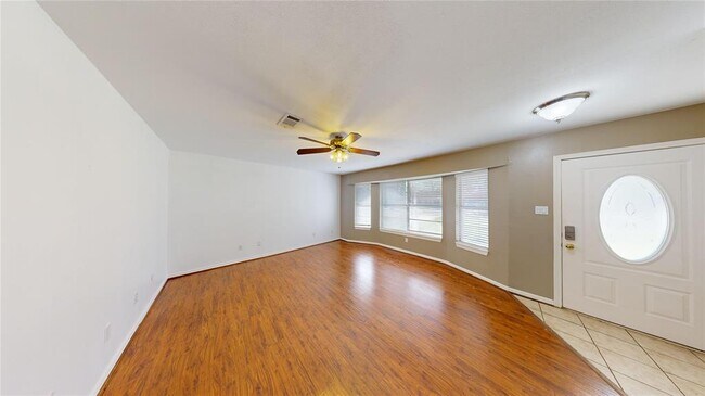 Foto del edificio - 22306 Rustic Bridge Ln