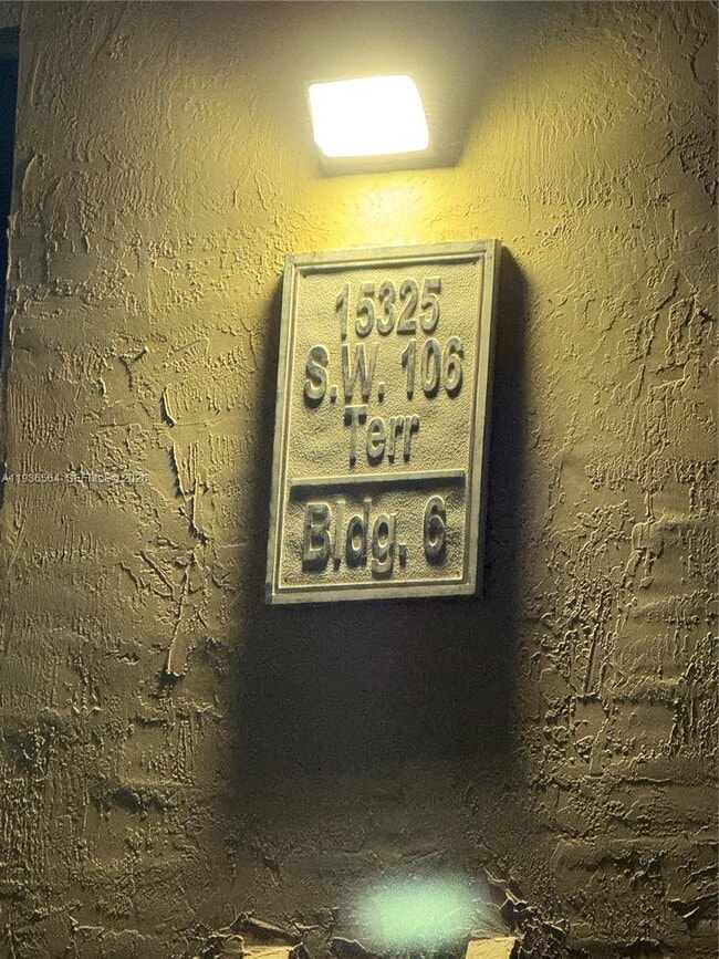 Building Photo - 15325 SW 106th Terrace